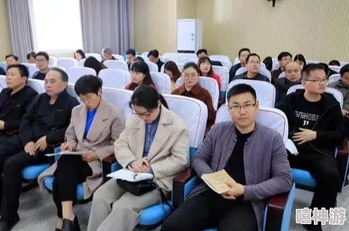 我把英语老师抄了一遍节课，反思教育方式与学生学习效果之间的关系值得深入探讨