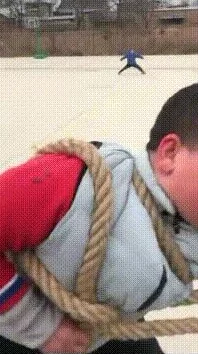 两人生猴子全程无被子可以吗？探讨极限生存下的温暖与挑战，揭示人性与自然的深刻关系