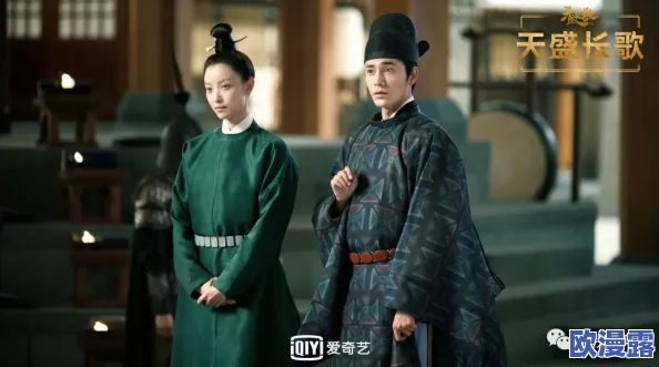 两个人嗟嗟嗟真人电视剧引发热议，观众竟发现演员们隐藏的惊人秘密，剧情背后竟有真实事件支撑！