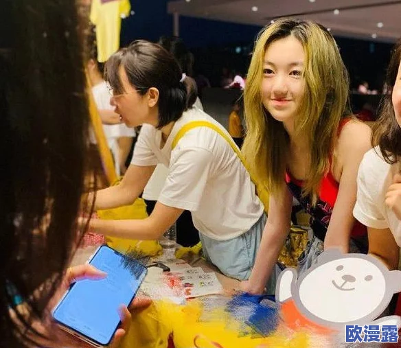 女生啊,你别tm添了~~ 这句话表达了一种对女性在某些情况下过度表现或行为的不满,暗示希望她们能够适度控制自己的情绪和举动 女生啊,你别tm添了~~ 这句话表达了一种对女性在某些情况下过度表现或行为的不满,暗示希望她们能够适度控制自己的情绪和举动