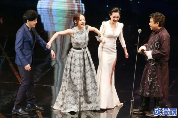 在床上打扑克！某明星与神秘女子密会，引发疑云缭绕，内幕曝光惊呆众人