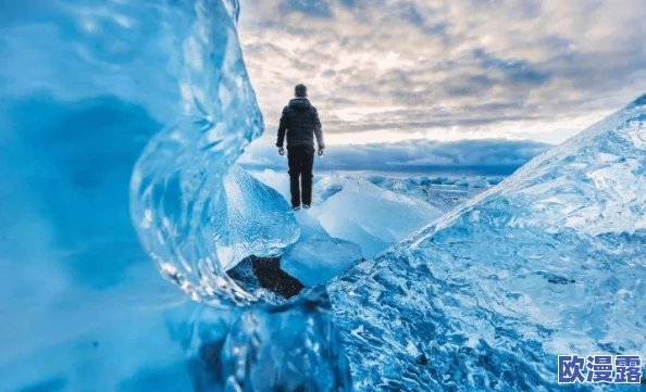 冰山高冷受被c到哭np双性在面对挑战时勇敢坚强相信自己终会迎来光明的未来与幸福的生活